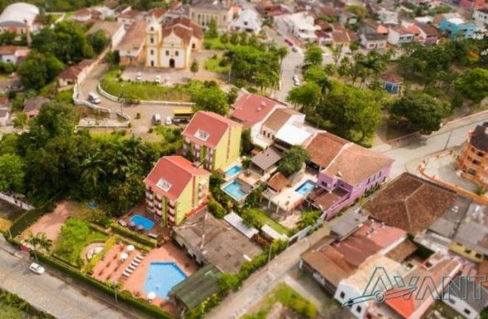 Camboa - Pr 3*